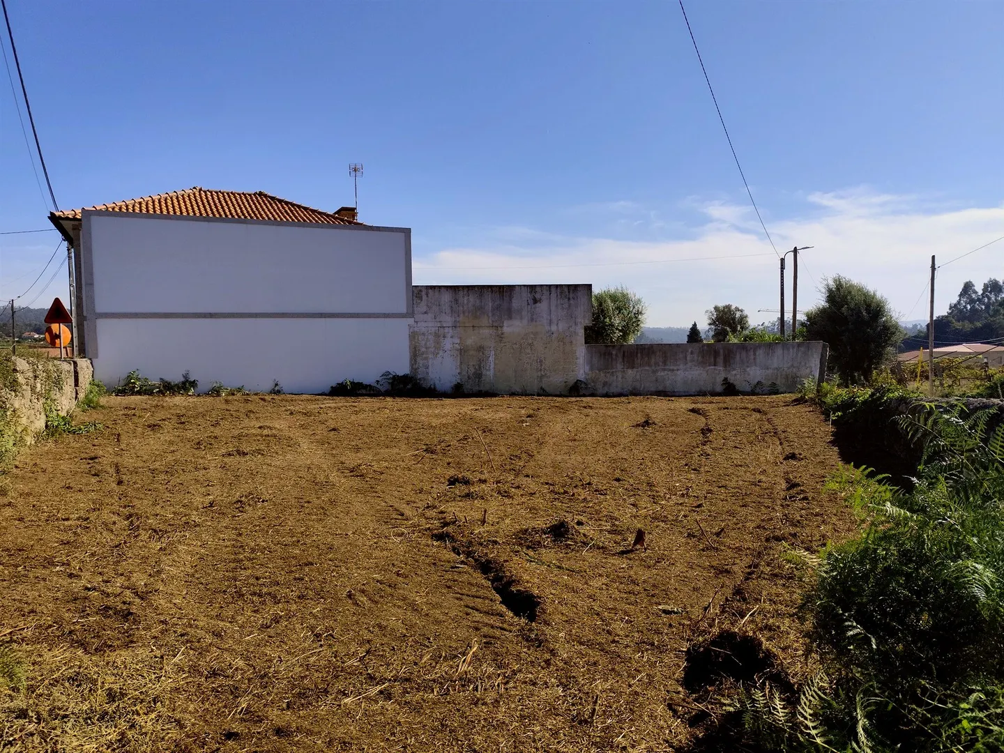 Terreno em Góios, Barcelos | 401,17 m²